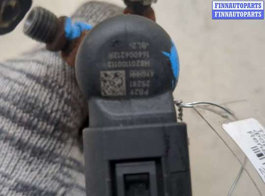 купить Форсунка топливная на Renault Megane 3 2009-2016