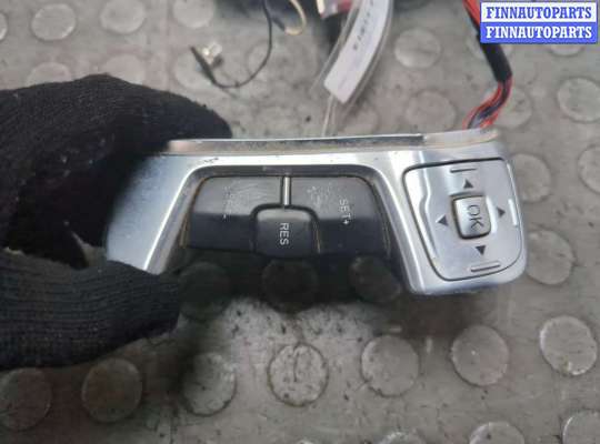 Кнопки на Ford Mondeo IV