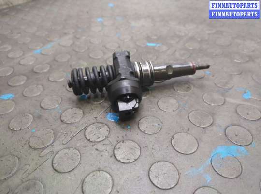 купить Форсунка топливная на Volkswagen Passat 5 2000-2005