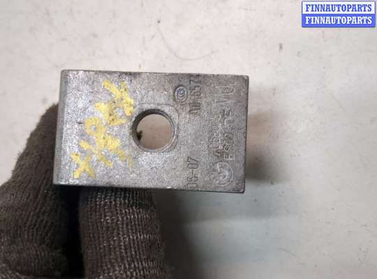 купить Петля двери на BMW X5 E70 2006-2013