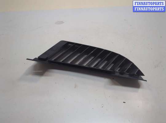 купить Заглушка (решётка) бампера на Mitsubishi Colt 2002-2012