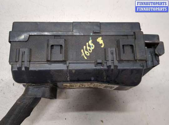 купить Блок предохранителей на Ford Explorer 2006-2010