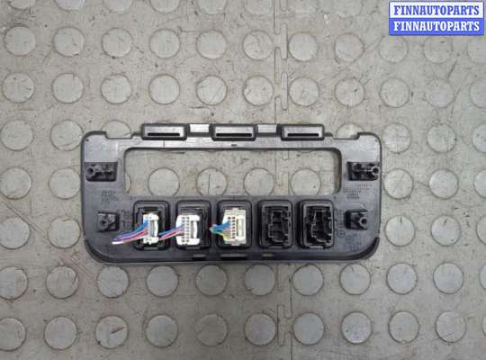 купить Кнопка подогрева руля на Mitsubishi Outlander 2012-2021