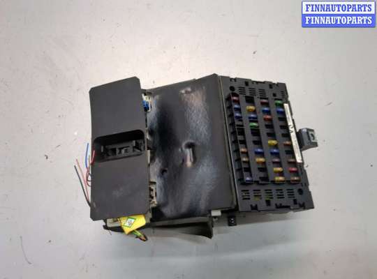 купить Блок предохранителей на Renault Megane 1996-2002