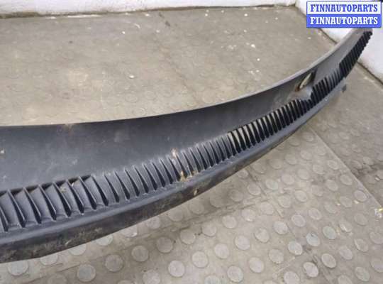 купить Жабо под дворники (дождевик) на Peugeot 207 2006-2015