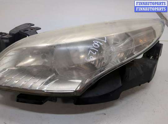 Кронштейн фары RN1562408 на Renault Megane 3 2009-2016