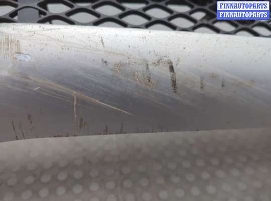 купить Заглушка (решётка) бампера на Mercedes CLS C219 2004-2010