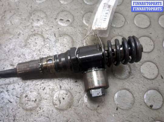 Купить Форсунка топливная на Audi A3 (8P) 2003-2013 Форсунка топливная AU1751225 на Audi A3 (8P) 2003-2013