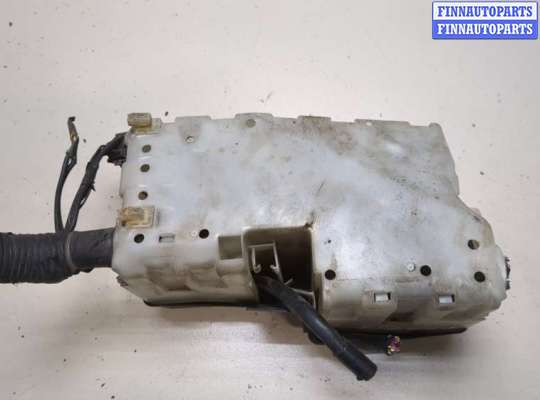 купить Блок предохранителей на Mazda 5 (CR) 2005-2010