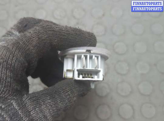 купить Фонарь салона (плафон) на Nissan Qashqai 2013-2022