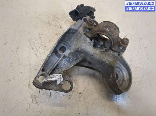купить Кронштейн (лапа крепления) на Volkswagen Passat 5 1996-2000