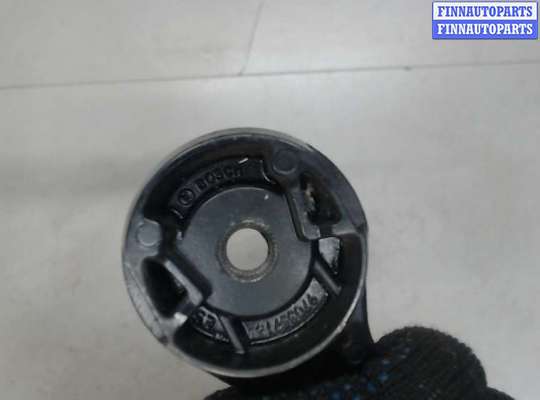 купить Щеткодержатель на Citroen C4 Picasso 2013-2018