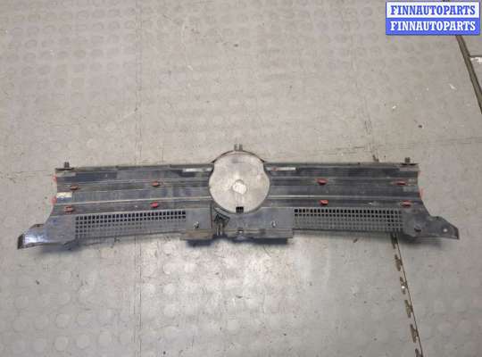 купить Решетка радиатора на Volkswagen Golf 4 1997-2006