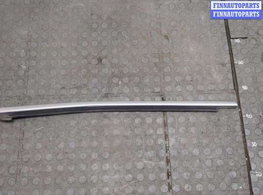Молдинг стекла (боковое) MB1554612 на Mercedes GL X166 2012-2016
