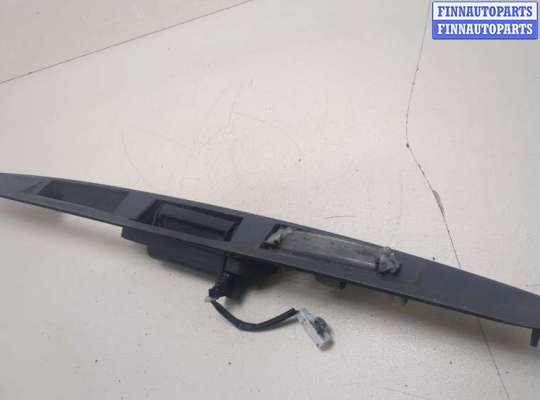 Накладка крышки багажника (двери) MT570777 на Mitsubishi Grandis