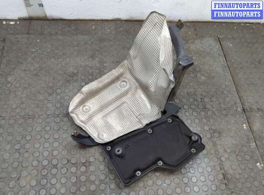 купить Кронштейн бампера на Porsche Panamera 2009-2016