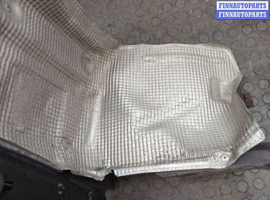 купить Кронштейн бампера на Porsche Panamera 2009-2016