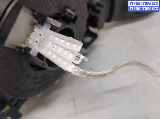 Подрулевой переключатель на Citroen Berlingo II (B9)