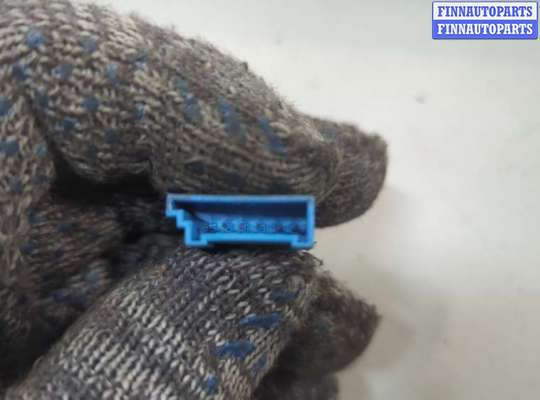 Амортизатор крышки багажника на BMW X3 (F25)