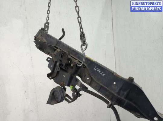 купить Рамка капота на Nissan Note E11 2005-2013