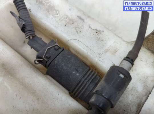 купить Бачок омывателя на Nissan Note E11 2005-2013
