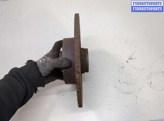 купить Ступица (кулак, цапфа) на Renault Megane 2 2002-2009