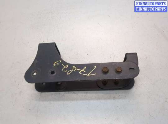 Кронштейн прочее на Acura MDX (YD1)