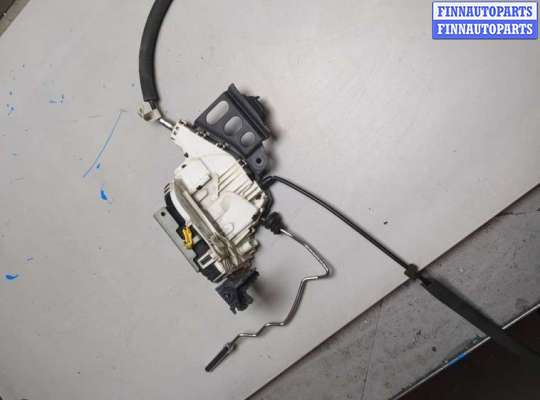 купить Замок двери на Chrysler 300C 2011-2015