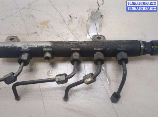 купить Рампа (рейка) топливная на Opel Zafira B 2005-2014