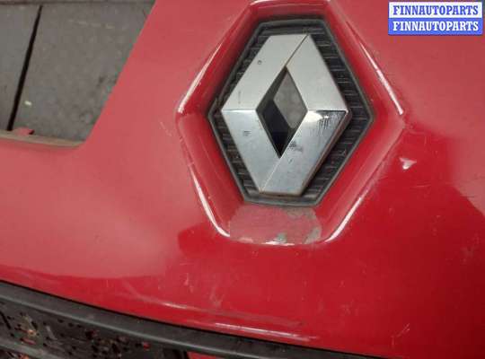 Бампер передний на Renault Clio Symbol