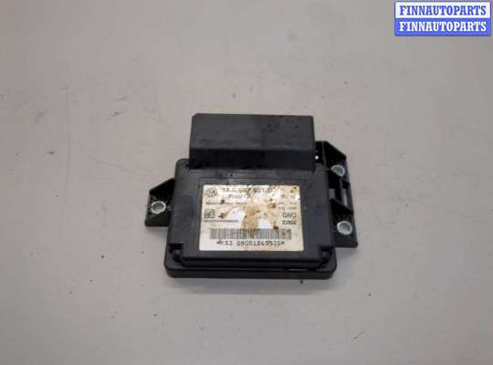 Блок управления стояночным тормозом VG2730295 на Volkswagen Tiguan 2007-2011