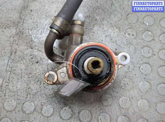 Насос гидроусилителя руля (ГУР) NS1004693 на Nissan X-Trail (T30) 2001-2007