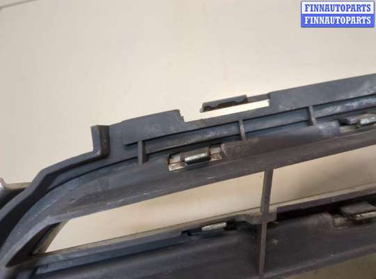 купить Решетка радиатора на Mercedes C W204 2007-2013