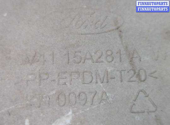 купить Заглушка (решётка) бампера на Ford Kuga 2008-2012