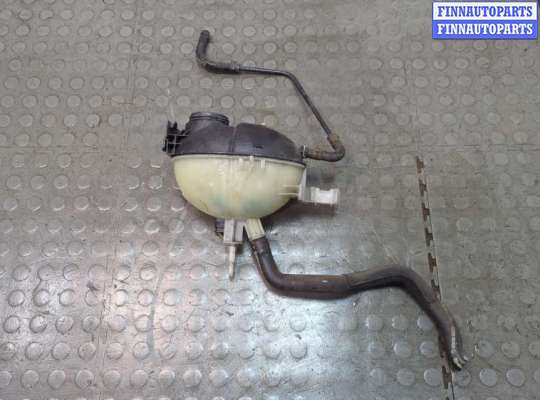 купить Бачок расширительный на Mercedes C W204 2006-2015