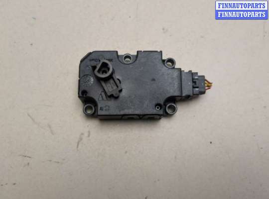 Моторчик заслонки печки на Audi A8 (D4, 4H)