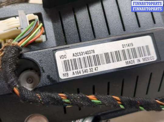 купить Щиток приборов (приборная панель) на Mercedes GL X164 2006-2012