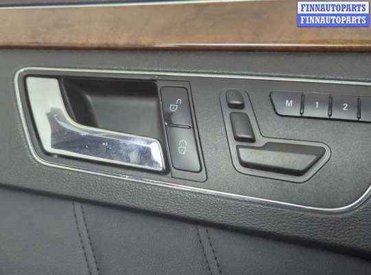 купить Дверная карта (Обшивка двери) на Mercedes E W212 2009-2016