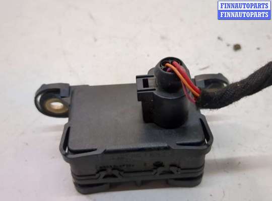 купить Датчик ускорения на Volkswagen Touareg 2010-2014