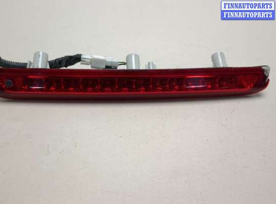 Фонарь (стоп-сигнал) центральный