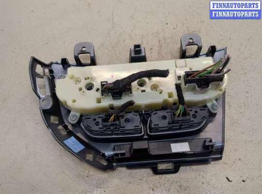 купить Переключатель отопителя (печки) на Ford Focus 3 2011-2015