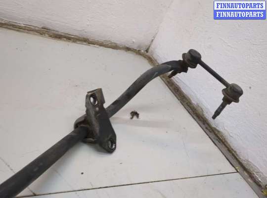 Стабилизатор подвески (поперечной устойчивости) на Jeep Grand Cherokee IV (WK2)