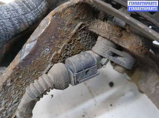 купить Ступица (кулак, цапфа) на Volkswagen Golf 4 1997-2006