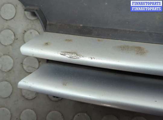 купить Решетка радиатора на Volkswagen Golf 4 1997-2006
