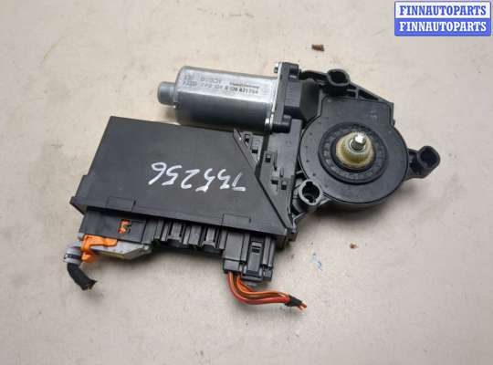 Стеклоподъемник электрический на Volkswagen Touareg I (7L)