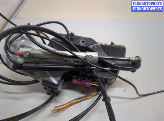 купить Насос подъема крышки багажника на Mercedes ML W164 2005-2011