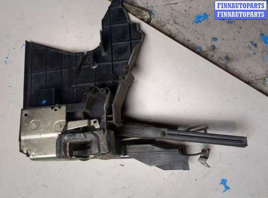 Замок боковой двери на Ford Fusion (JU)