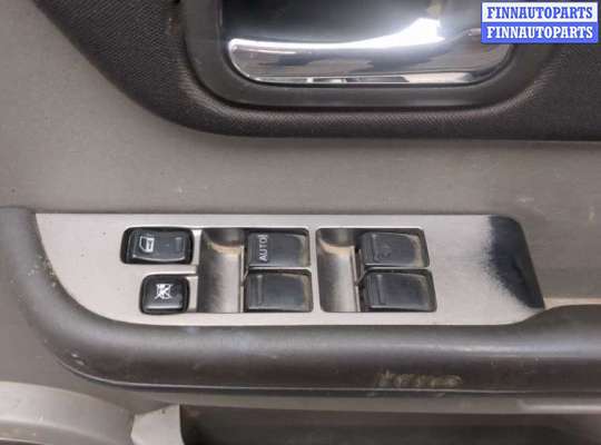 купить Дверь боковая (легковая) на Nissan X-Trail (T30) 2001-2006