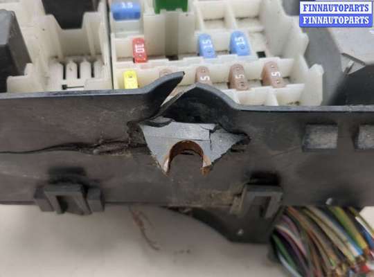 купить Блок предохранителей на Ford Fiesta 2001-2007