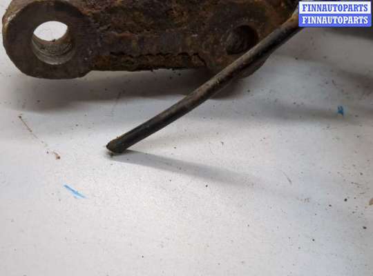 купить Ступица (кулак, цапфа) на Nissan X-Trail (T30) 2001-2007